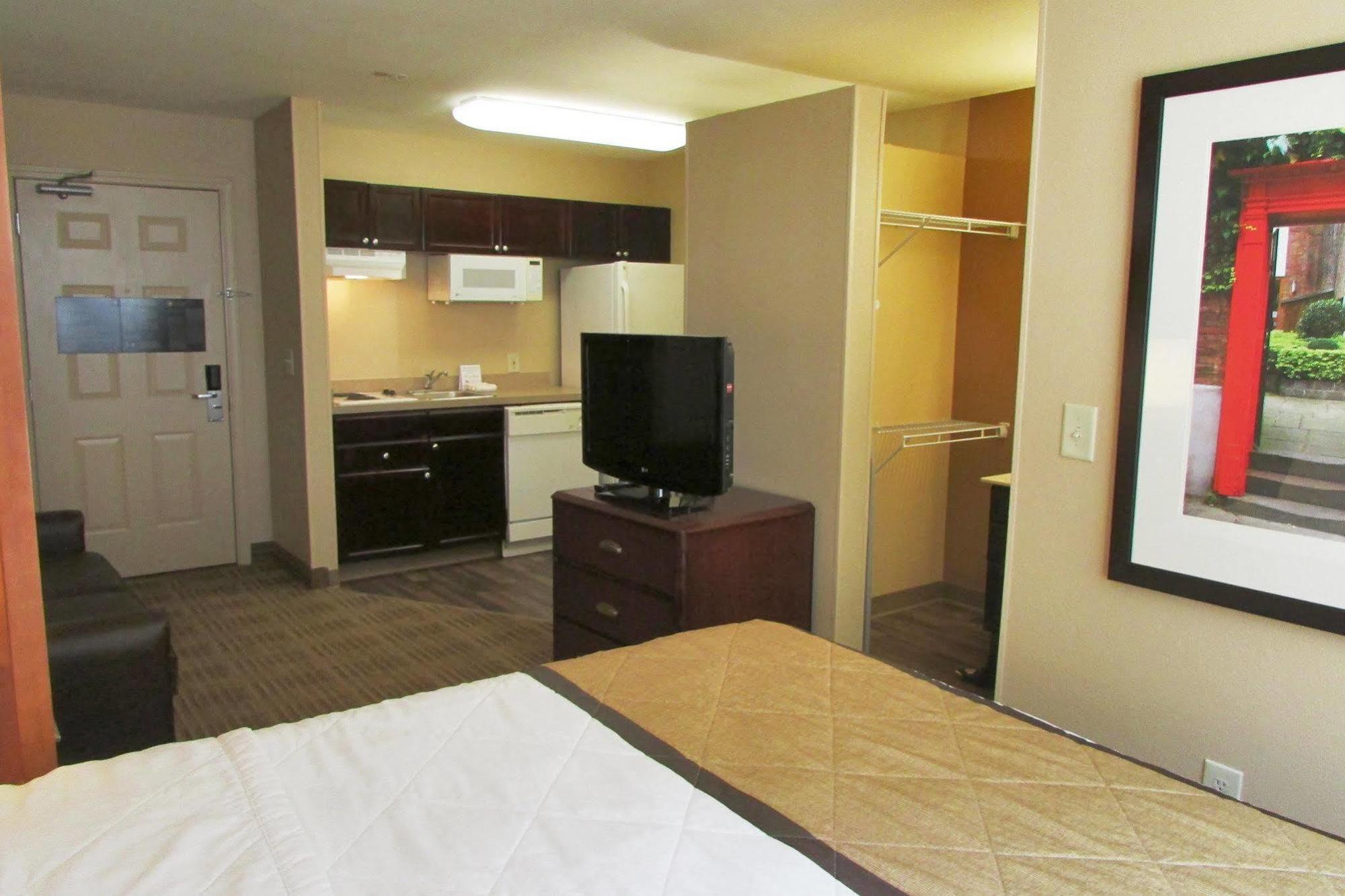 Extended America - Atlanta - - Northpoint - West 2*